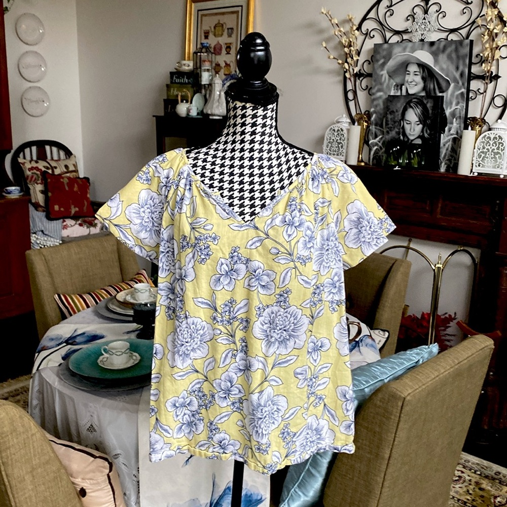 Vintage St John’s Bay Yellow & Blue Floral Top Size XXL (18)